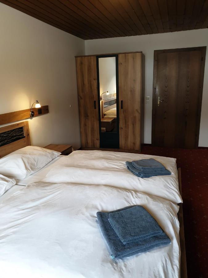 Landgasthof Zehenthof Hotel 3*